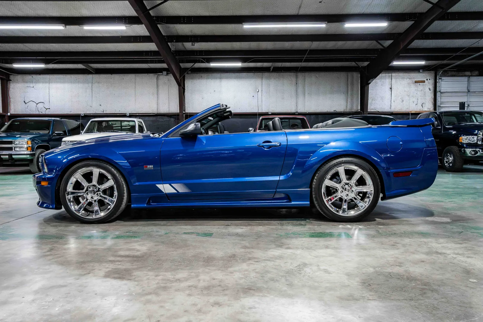 2006-Ford-Mustang-Vista Blue Metallic-1ZVFT85H365Q98953-34.jpg